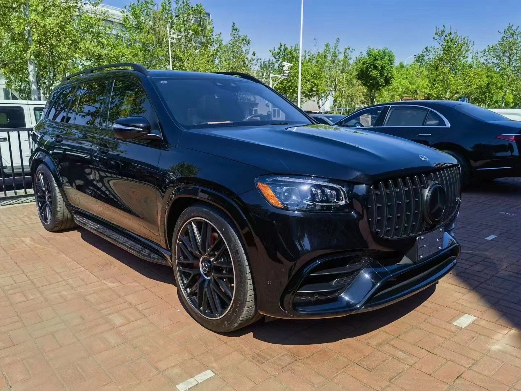 平行进口奔驰gls63黑武士限量版