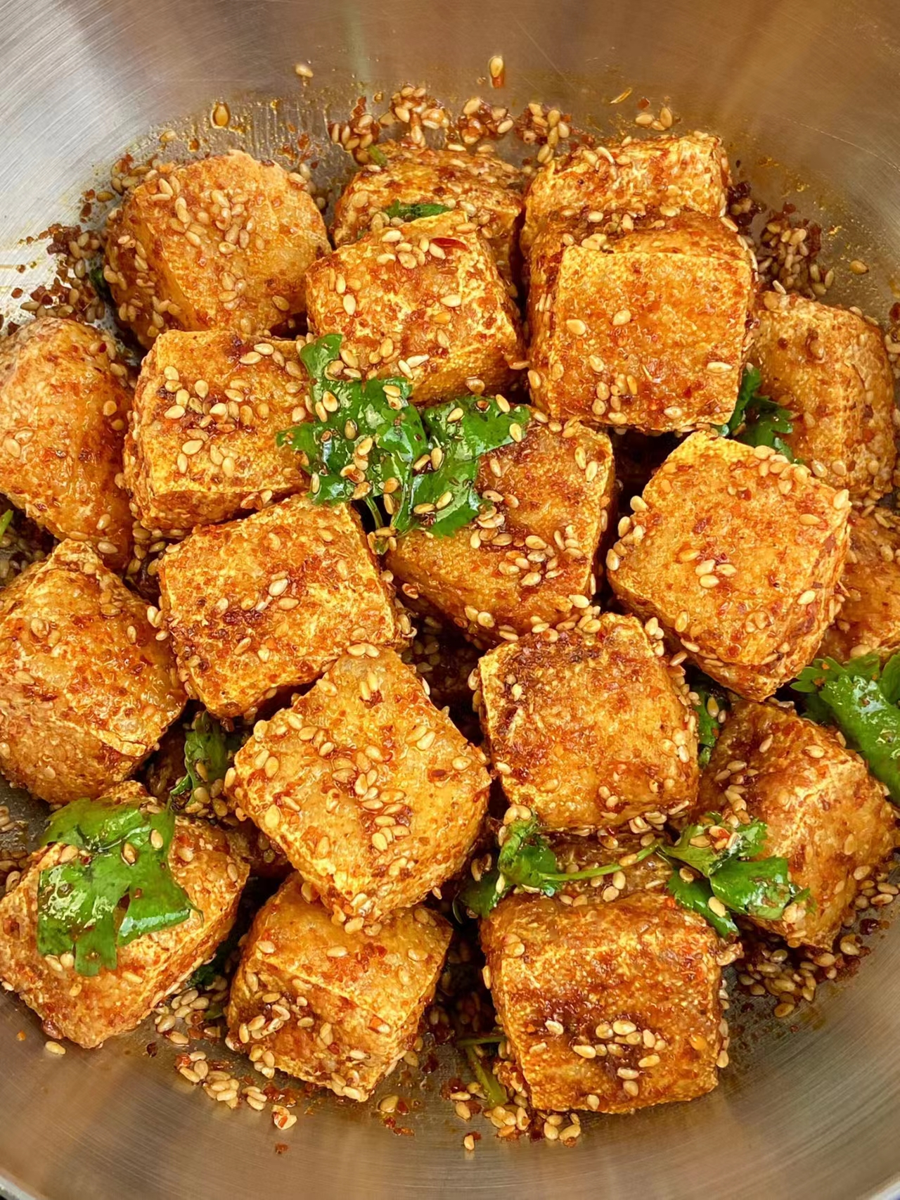 脆皮豆腐家常做法,做法简单,烧出来的豆腐金黄,酥脆美味!