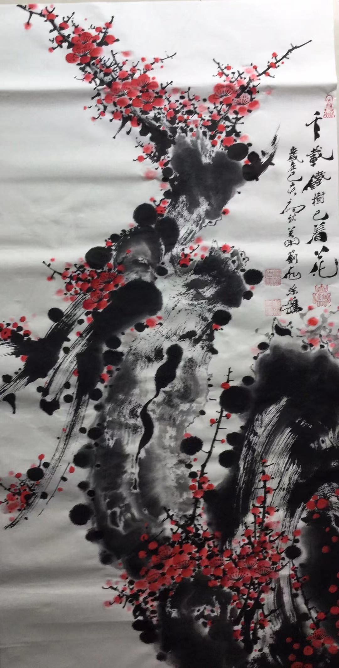 关中刘石画梅作品赏晰