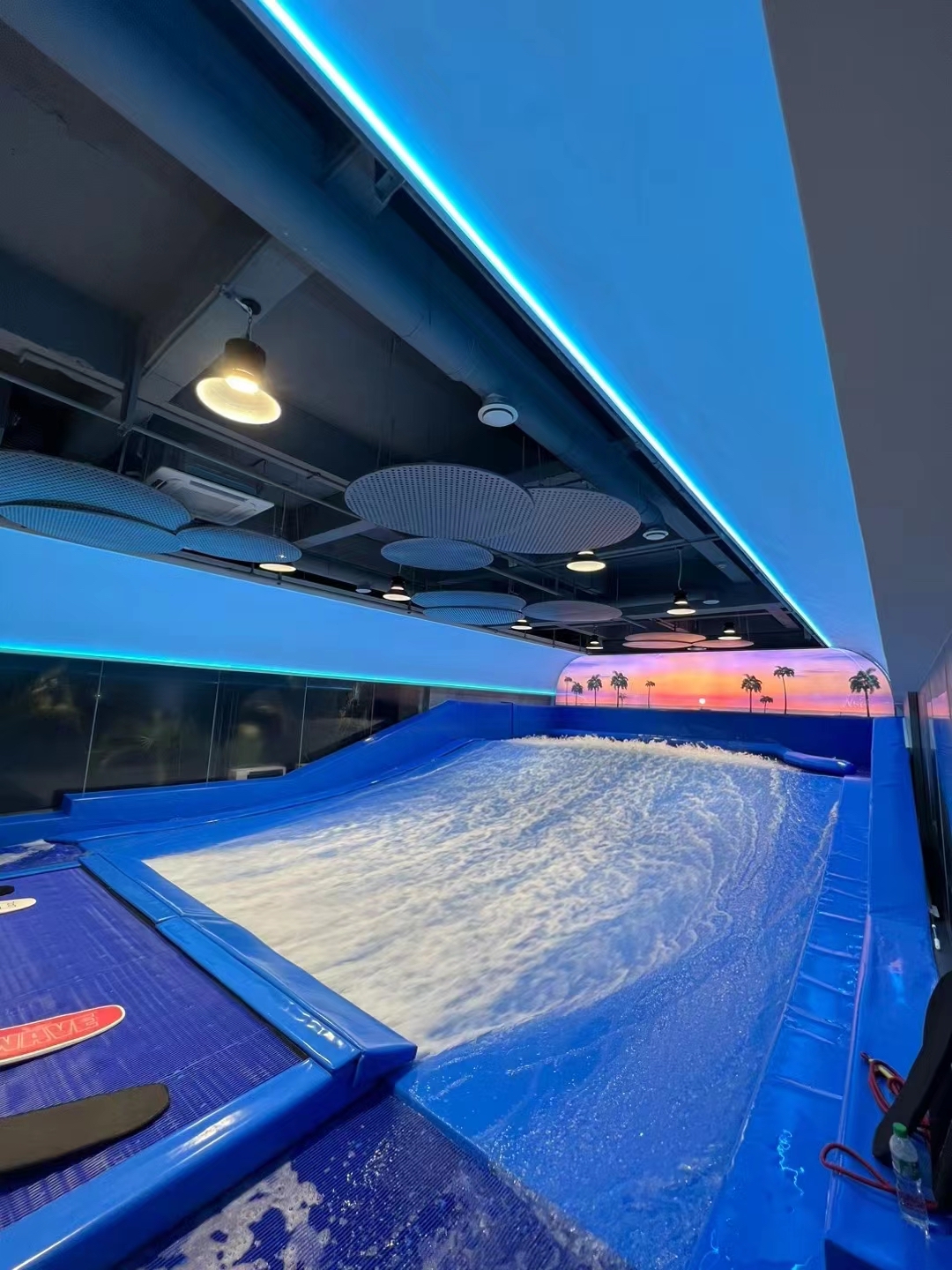 滑板冲浪水上冲浪滑板冲浪模拟冲浪机