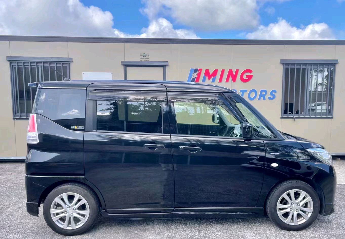 新款铃木汽车solio来了,优雅与实用的性的并存,酷似放大版北斗星