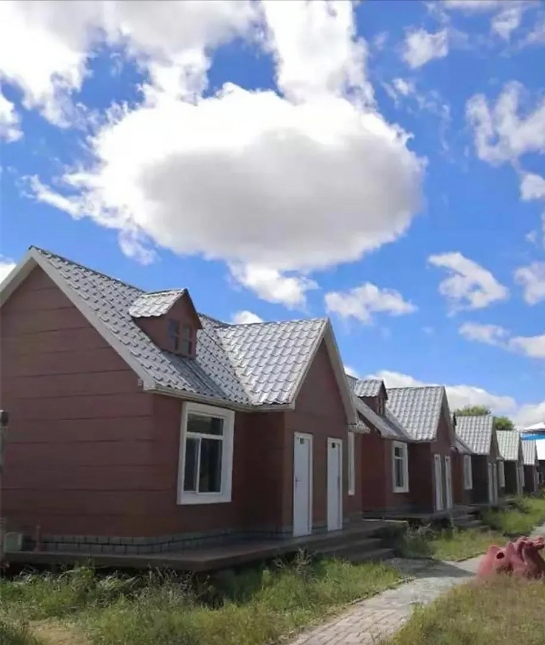 内蒙古赤峰,女子花16万,买了处房子开民宿,13年后,女子因拆迁获得419