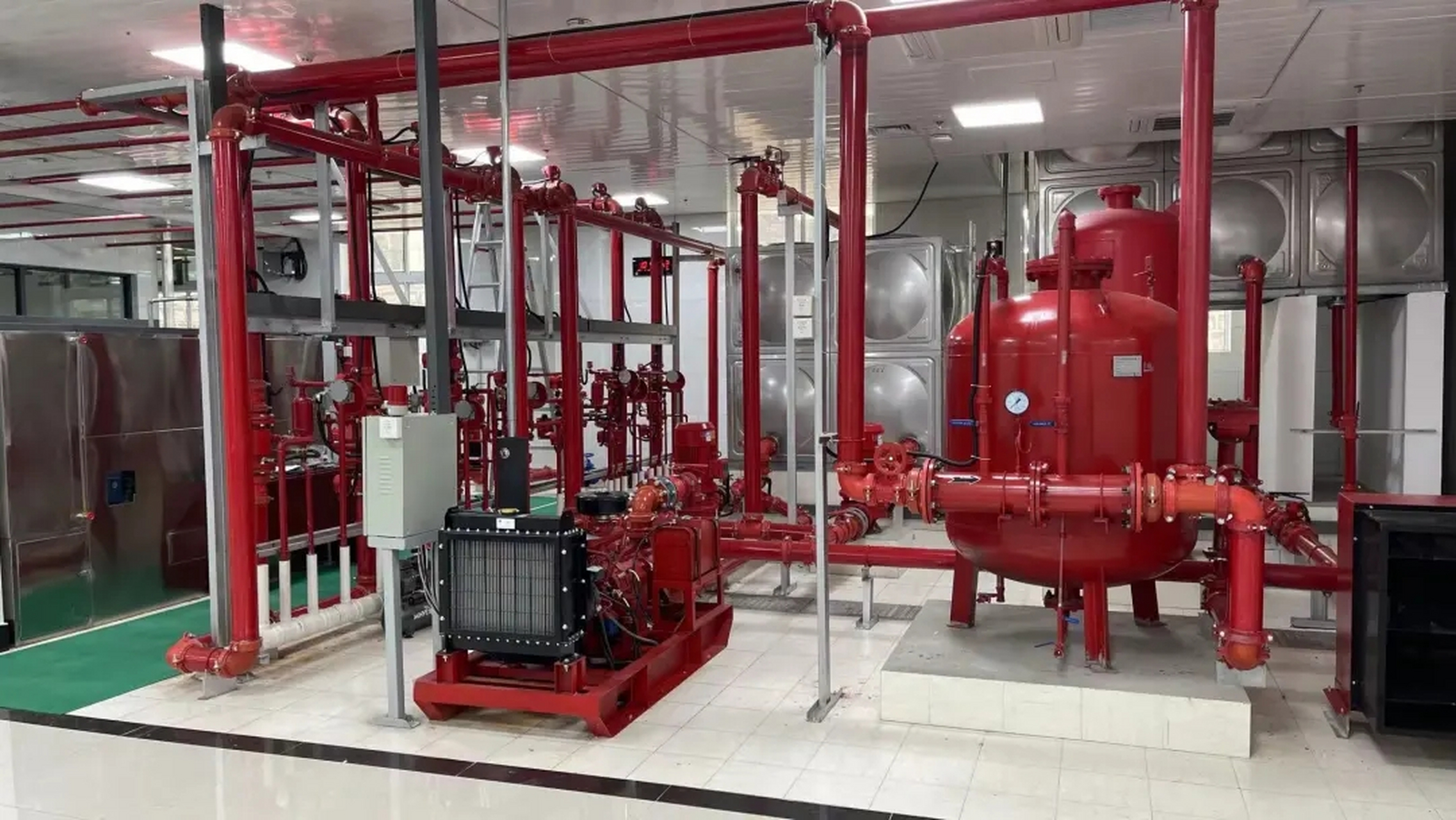 消防给水系统,3个核心小考点  考点1  市政给水管网作为消防水源的