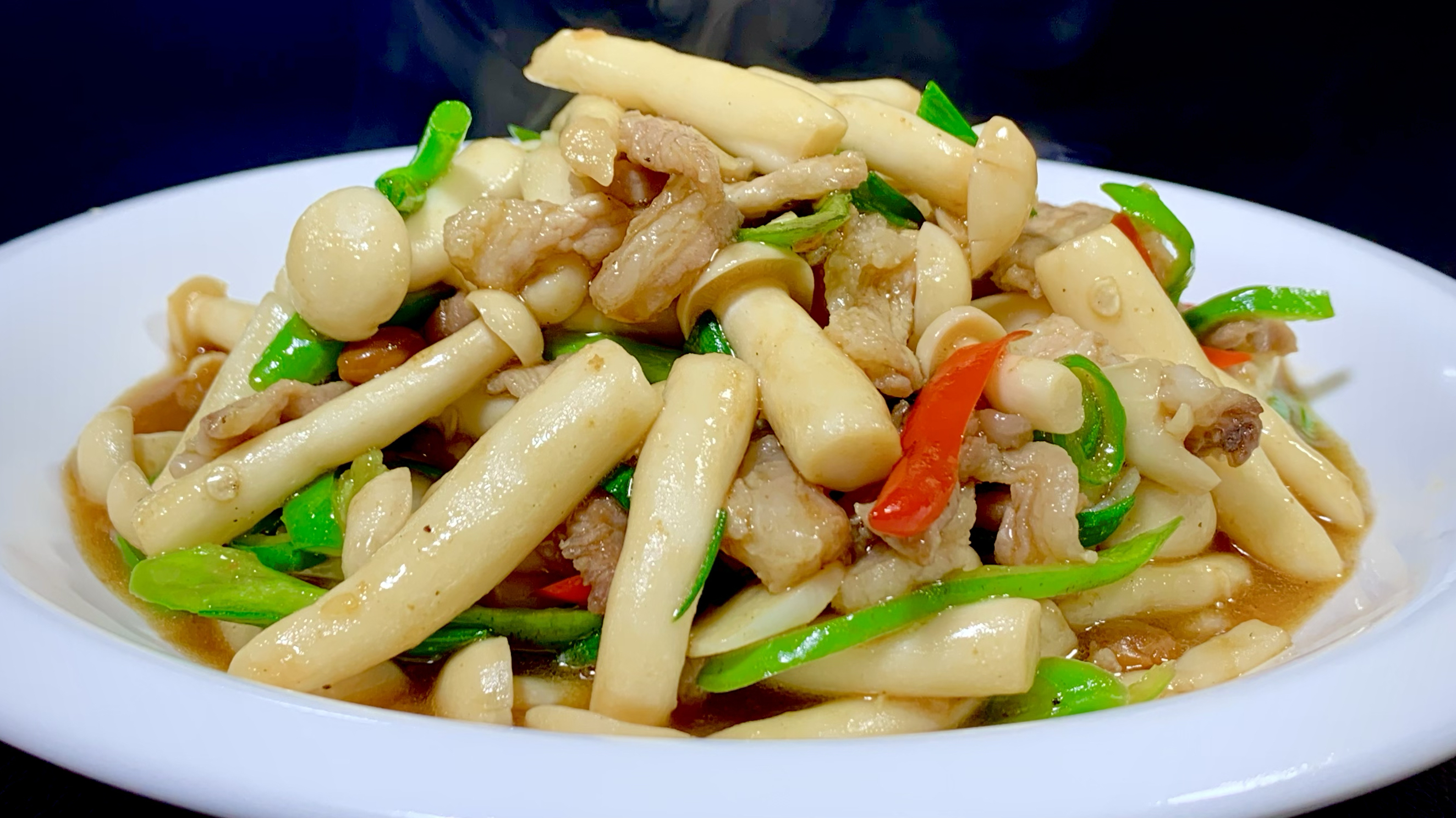 炒肉片好多人总感觉又老又柴,今天就把饭店的技巧分享给大家