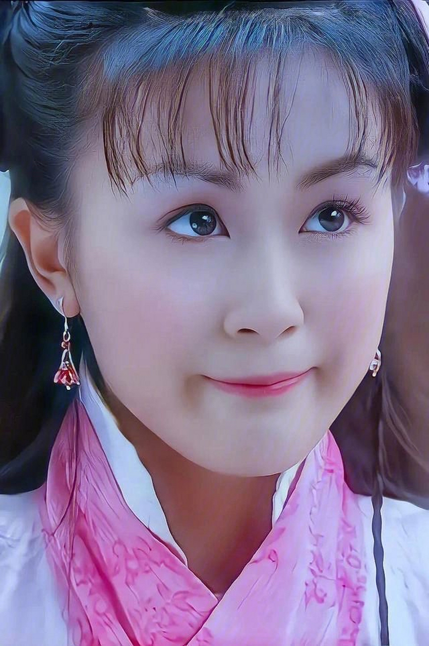 唐宁之师妃暄,《大唐双龙传》里慈航静斋的圣女,唯一传人,武功盖世,真