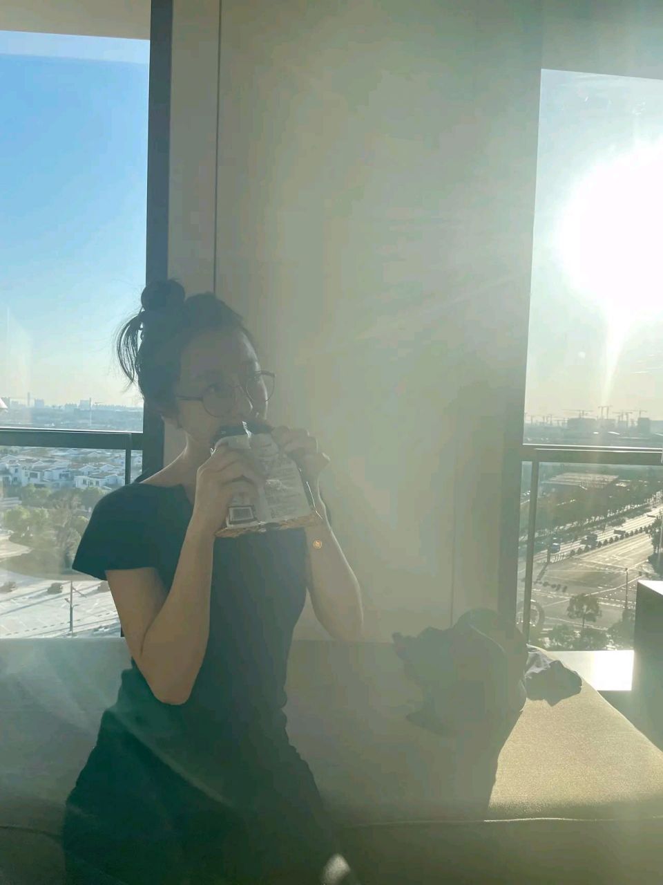 李依晓# 这是那柔弱不能自理的外室