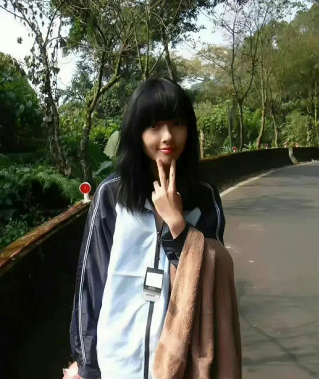 郭碧婷早期时候的照片,也太清纯了吧!