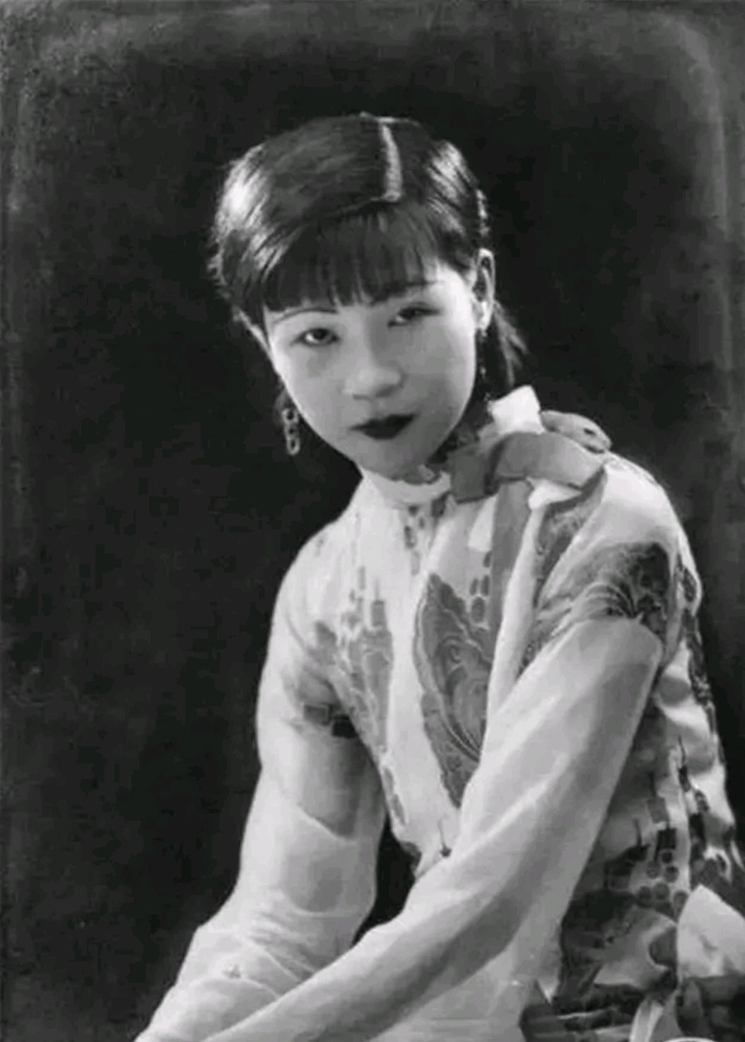 一代影星阮玲玉的凄凉落幕