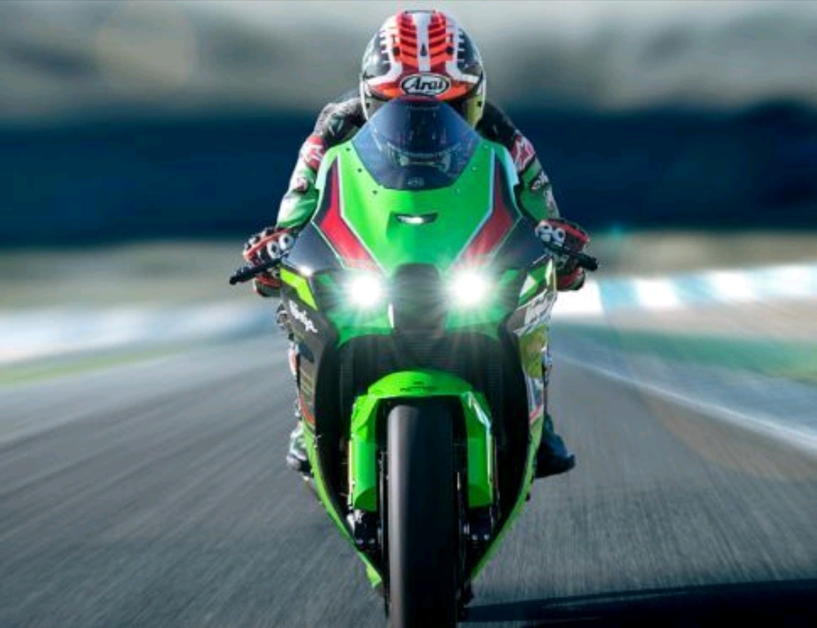 售价256800元,川崎2023款大牛zx-10r发布!