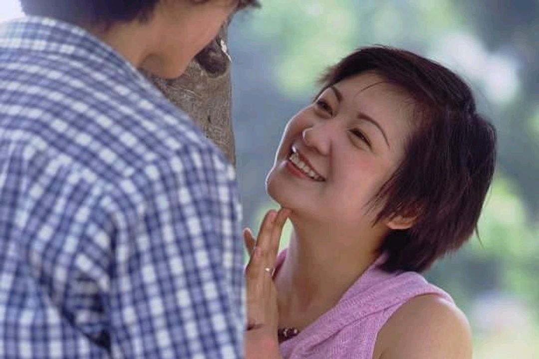 他们曾是青梅竹马的恋人,后来他们的婚姻怎么样了呢