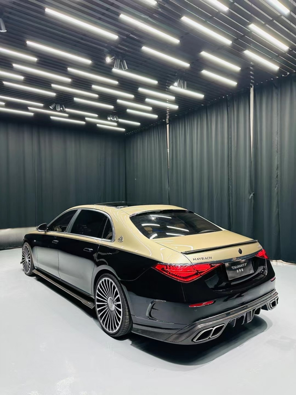 奔驰迈巴赫s680升级迈莎锐