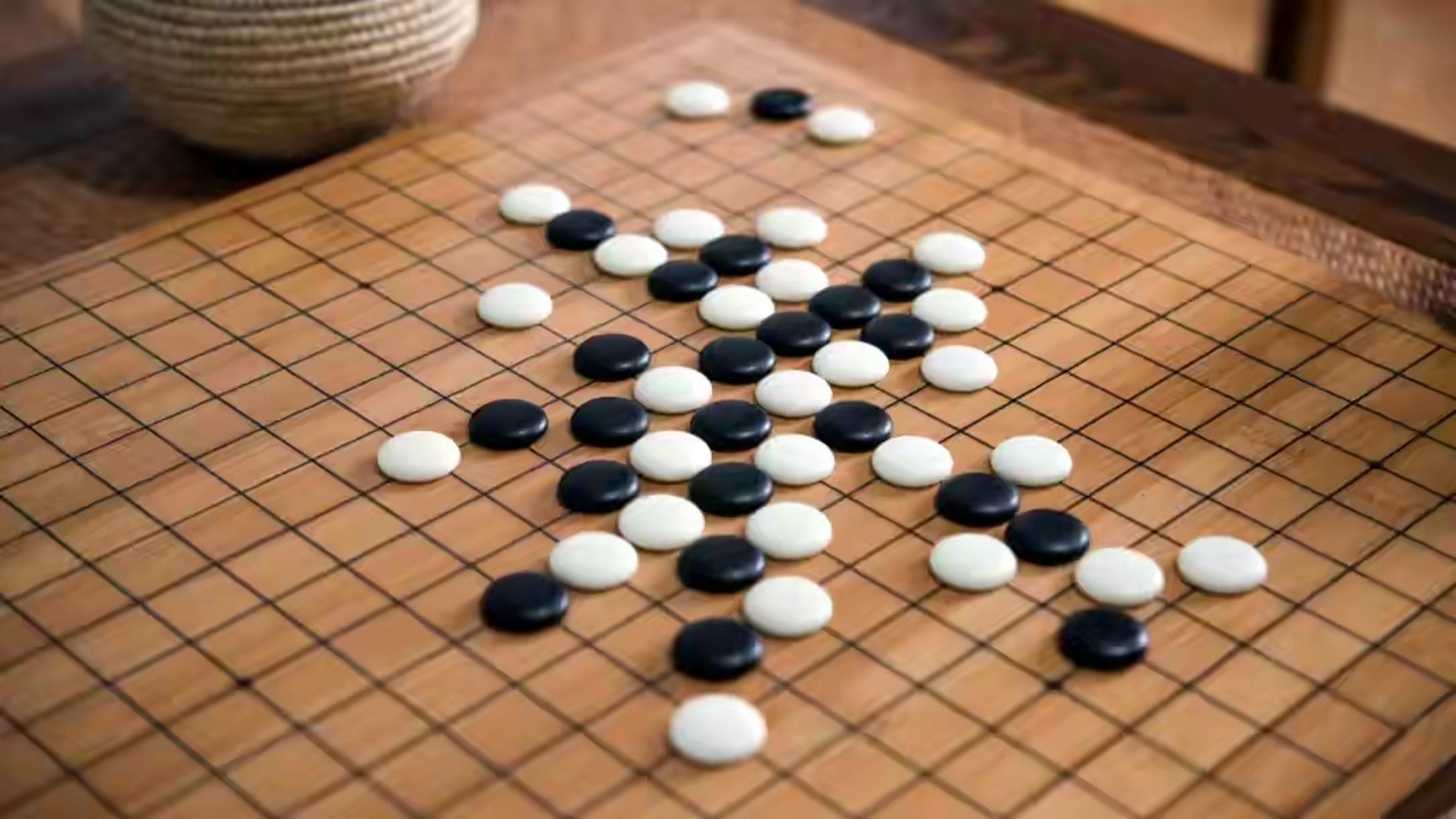 金庸诞辰99周年#   摆下珍珑棋局,苦等了30年,只为寻找有缘人,将毕生