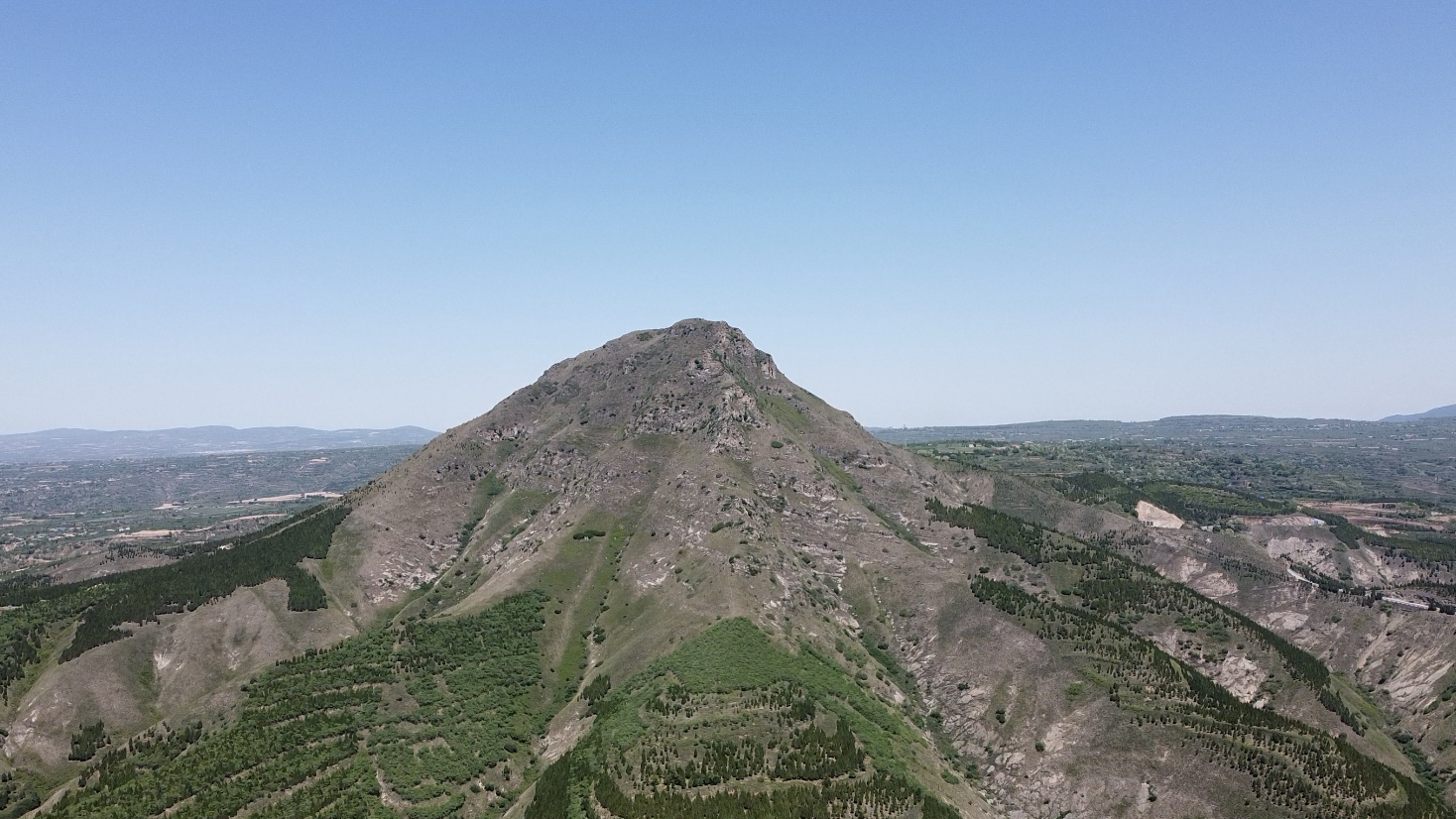 最震撼的唐太宗李世民的九嵕山昭陵,从24座陪葬墓24个视角看昭陵