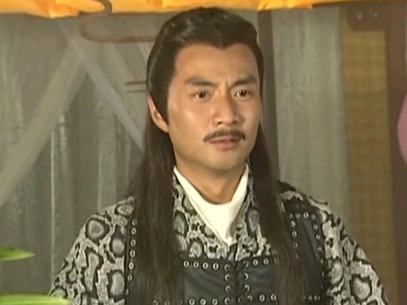 盘点古龙笔下狼狈为奸的父子:江别鹤,江玉郎,龙啸云,龙小云