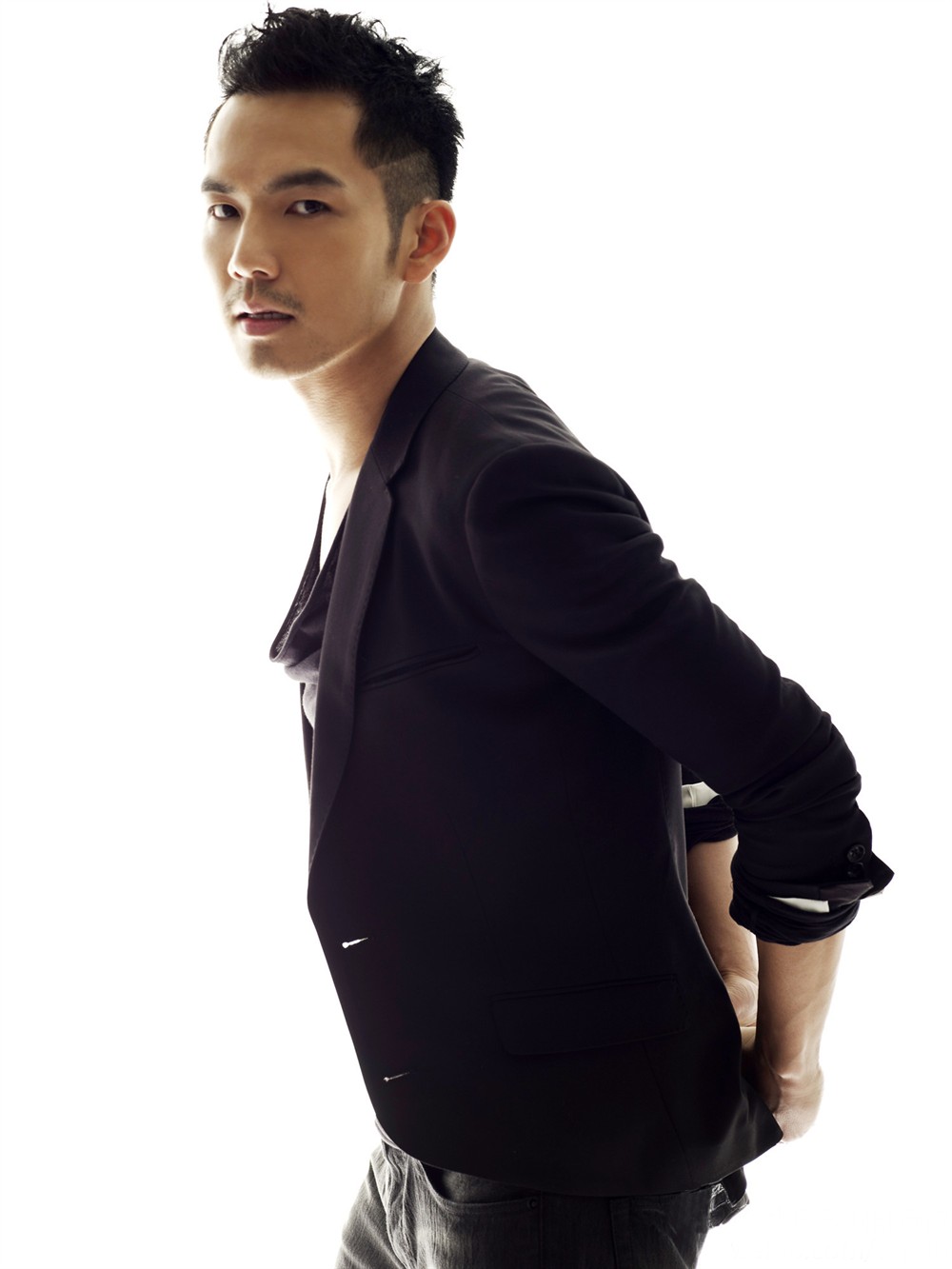 焦点明星穿搭写真合集之钟汉良,林允儿,王智