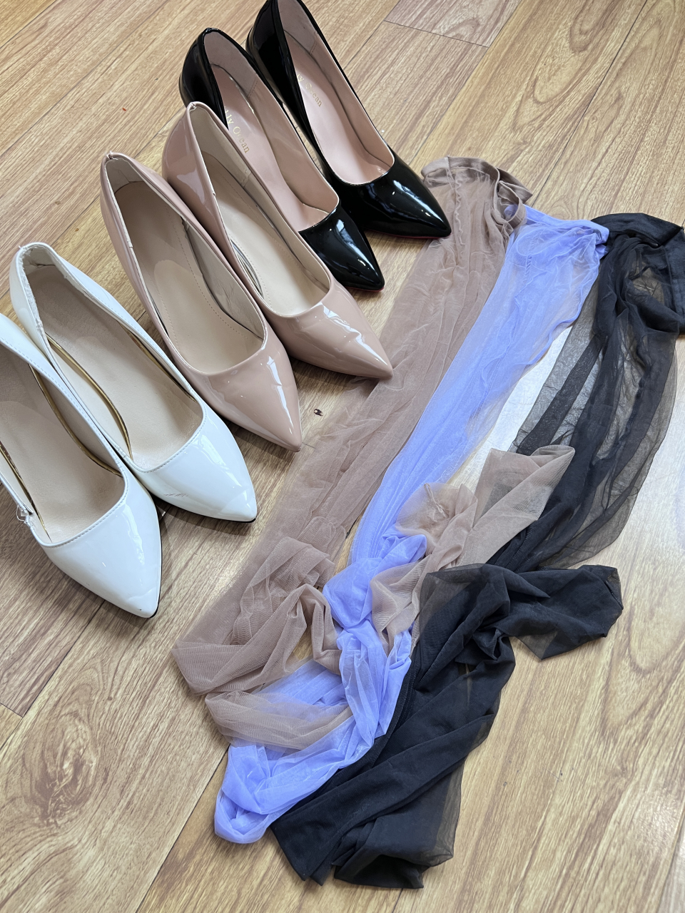 怎么搭配?#丝袜# #闲置