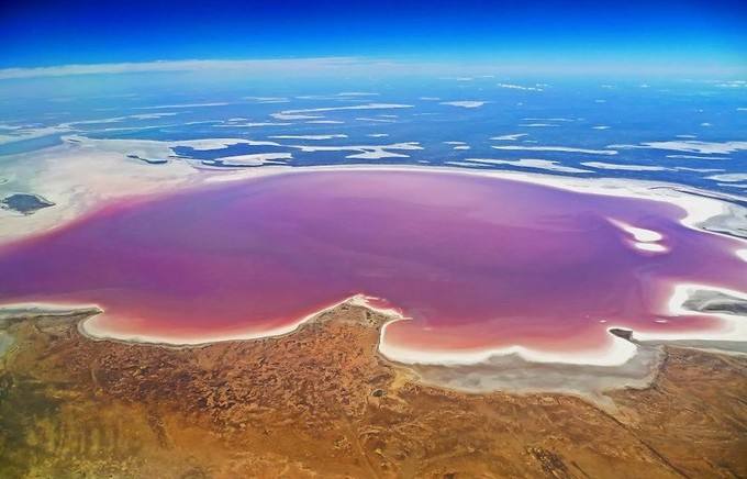 澳大利亚最大的湖图片