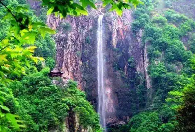 水下孔景区简介图片