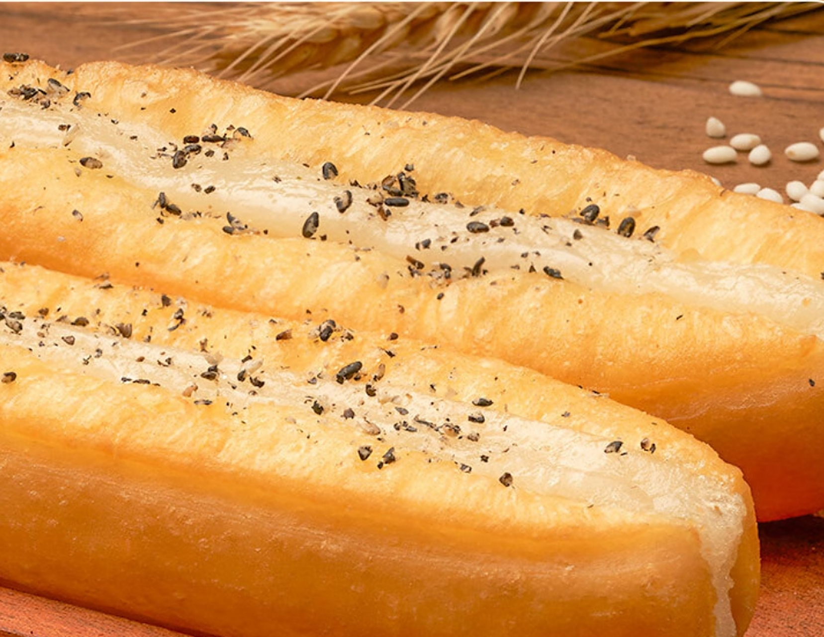 金秋图文动态创作节# 吃到一种好吃的油条,糍粑油条,油条里面是糍粑