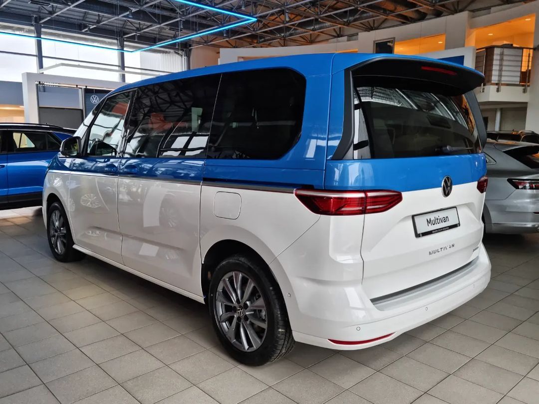 双色车身 四驱!大众mpv"新力量",新版迈特威pk奥德赛,帅气