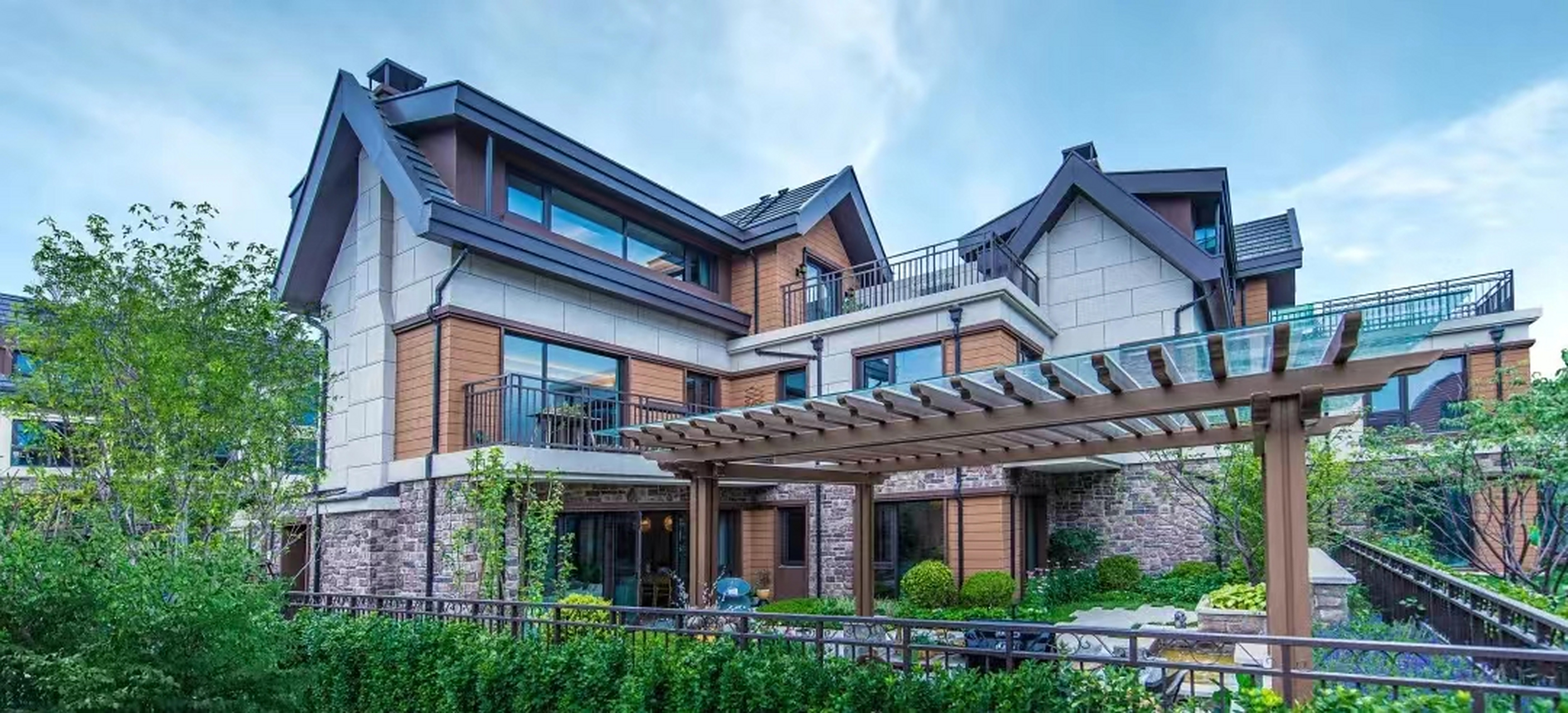 百万占地,森林中花园小镇,万科自持物业 930272029202