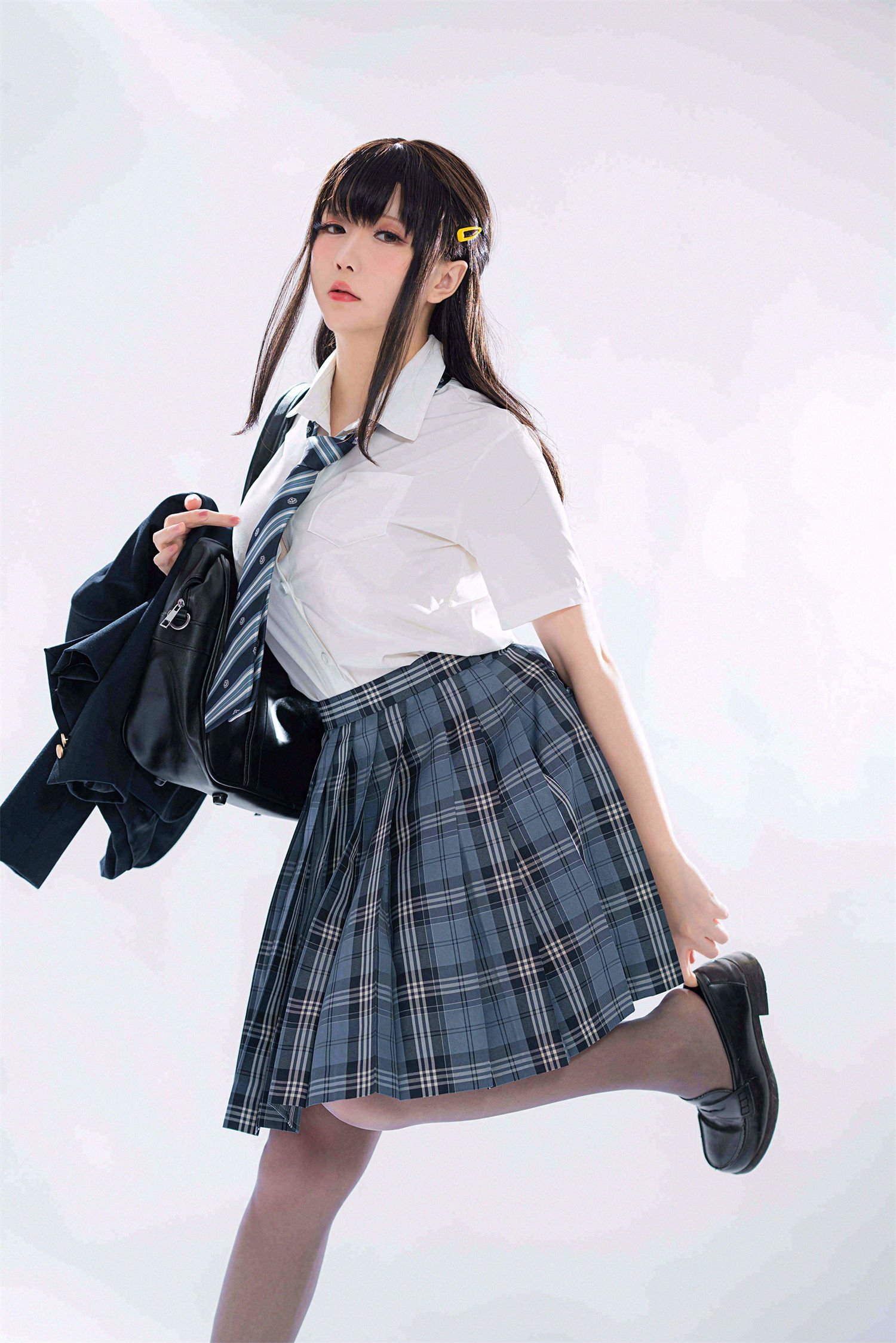 星之迟迟湿水jk欣赏，星之迟迟多少岁了