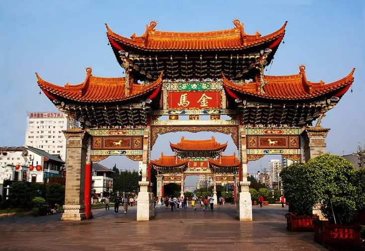 金马碧鸡坊的传说