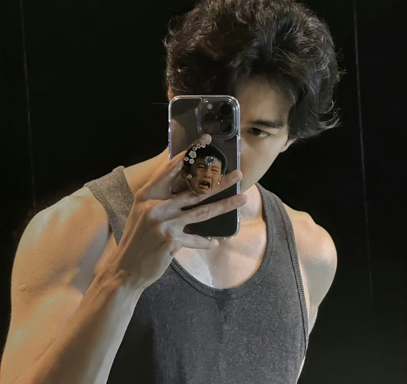 好家伙! 陈星旭的身材已经练到这种程度了吗?