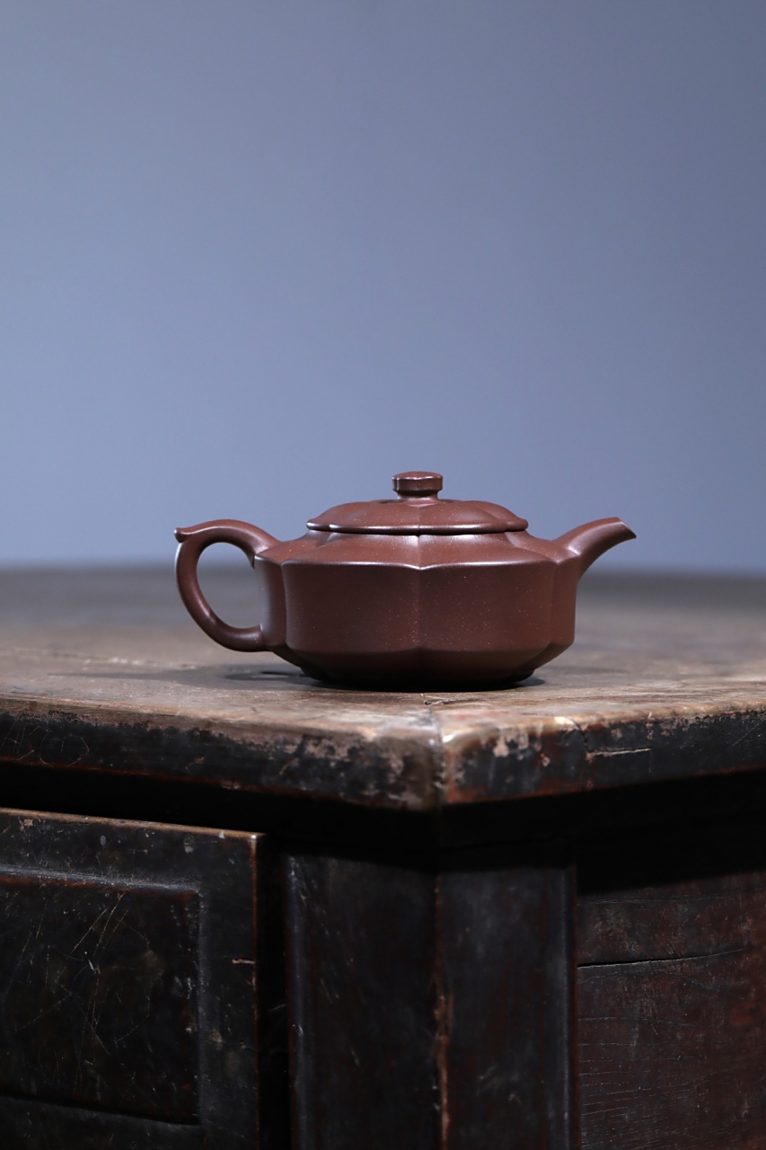 90后顶尖实力派  陶长辉 |《梅花周盘》  原矿紫泥  附证书220ml#紫砂