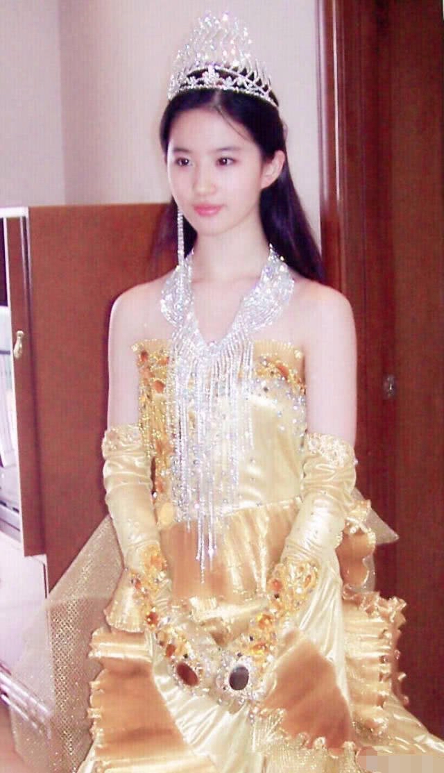 刘亦菲金鹰女神幕后照曝光