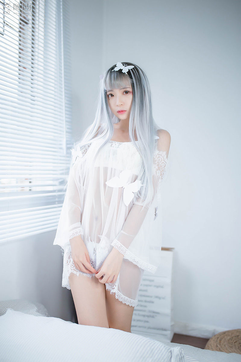 MTYHVOL-325-3.jpg