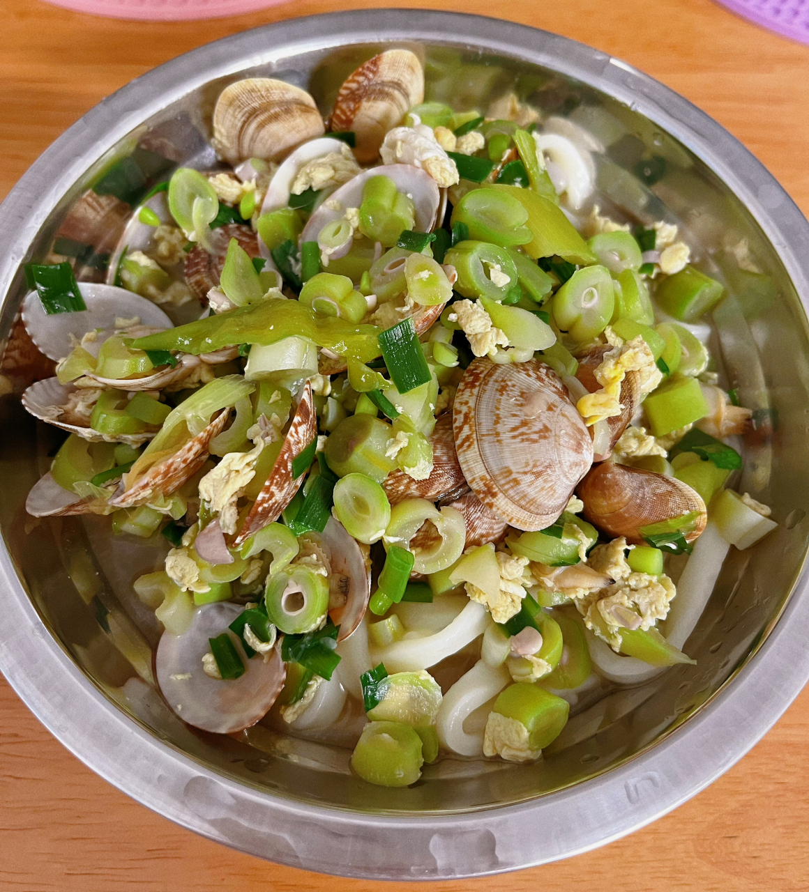 蛤蜊芸豆打卤面 大爱 大家最喜欢的面条是哪一种呢?