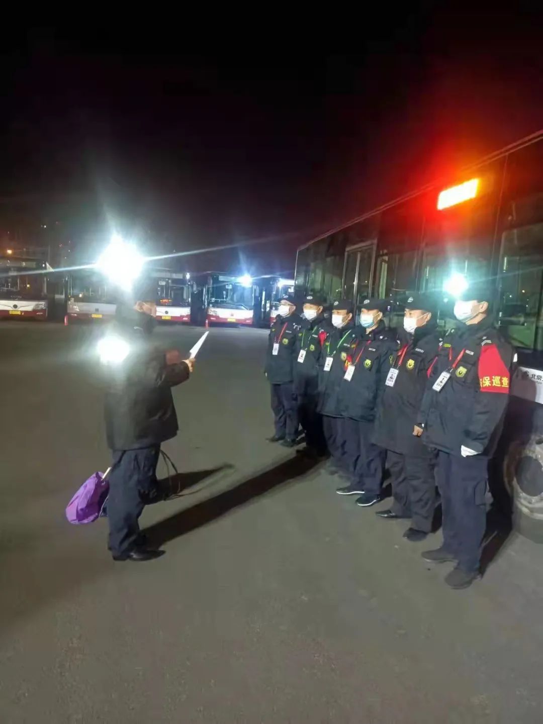 华信中安(北京)保安服务有限公司第七分公司公交乘务管理员风采