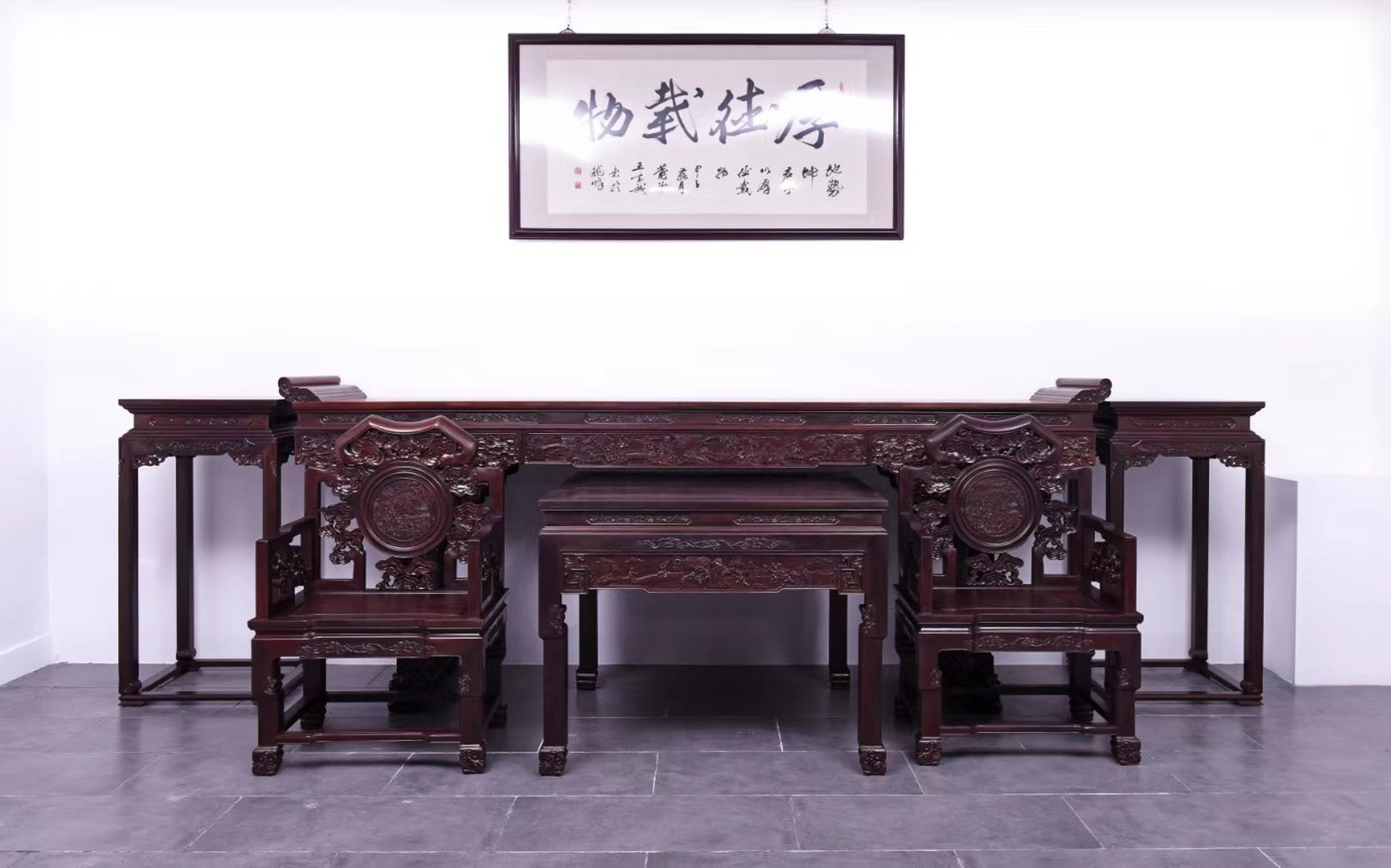 『品名』灵芝中堂六件套  『品名』檀香紫檀(小叶紫檀)  『尺寸』 案