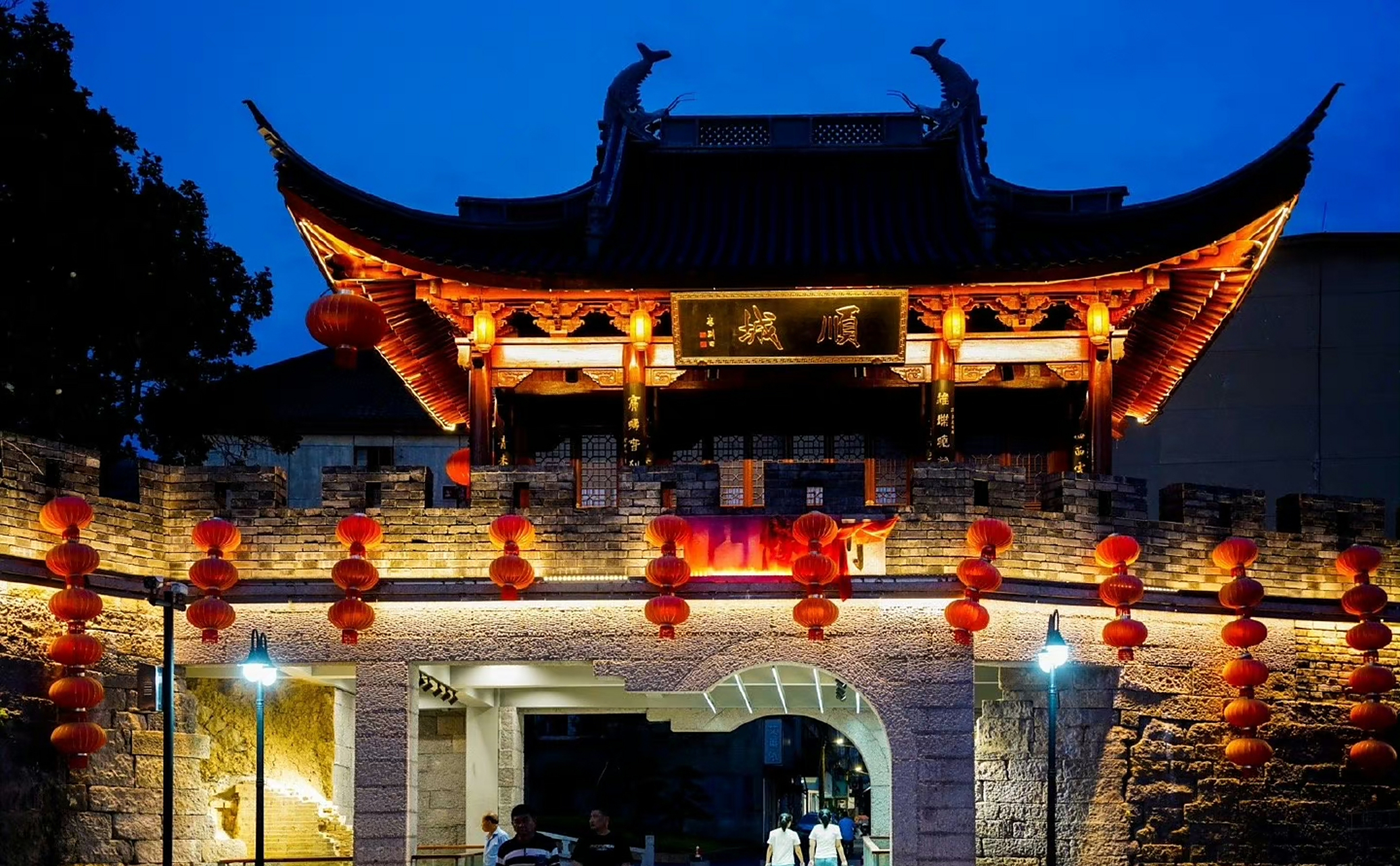 富阳新登古城 2021年度浙江考古重要发现 古城墙环城而筑 有1700多米