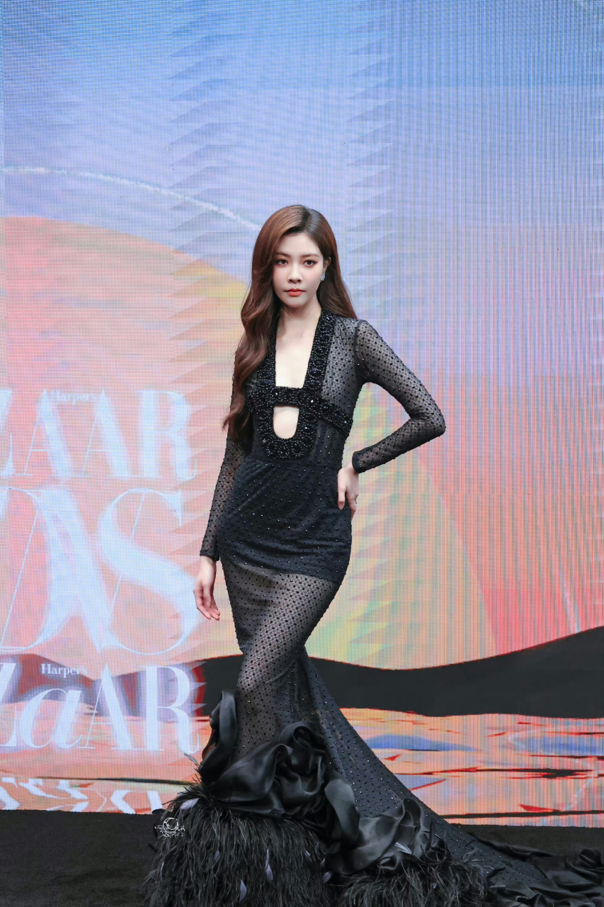 宋妍霏透视长裙这该死的魅力啊#宋妍霏