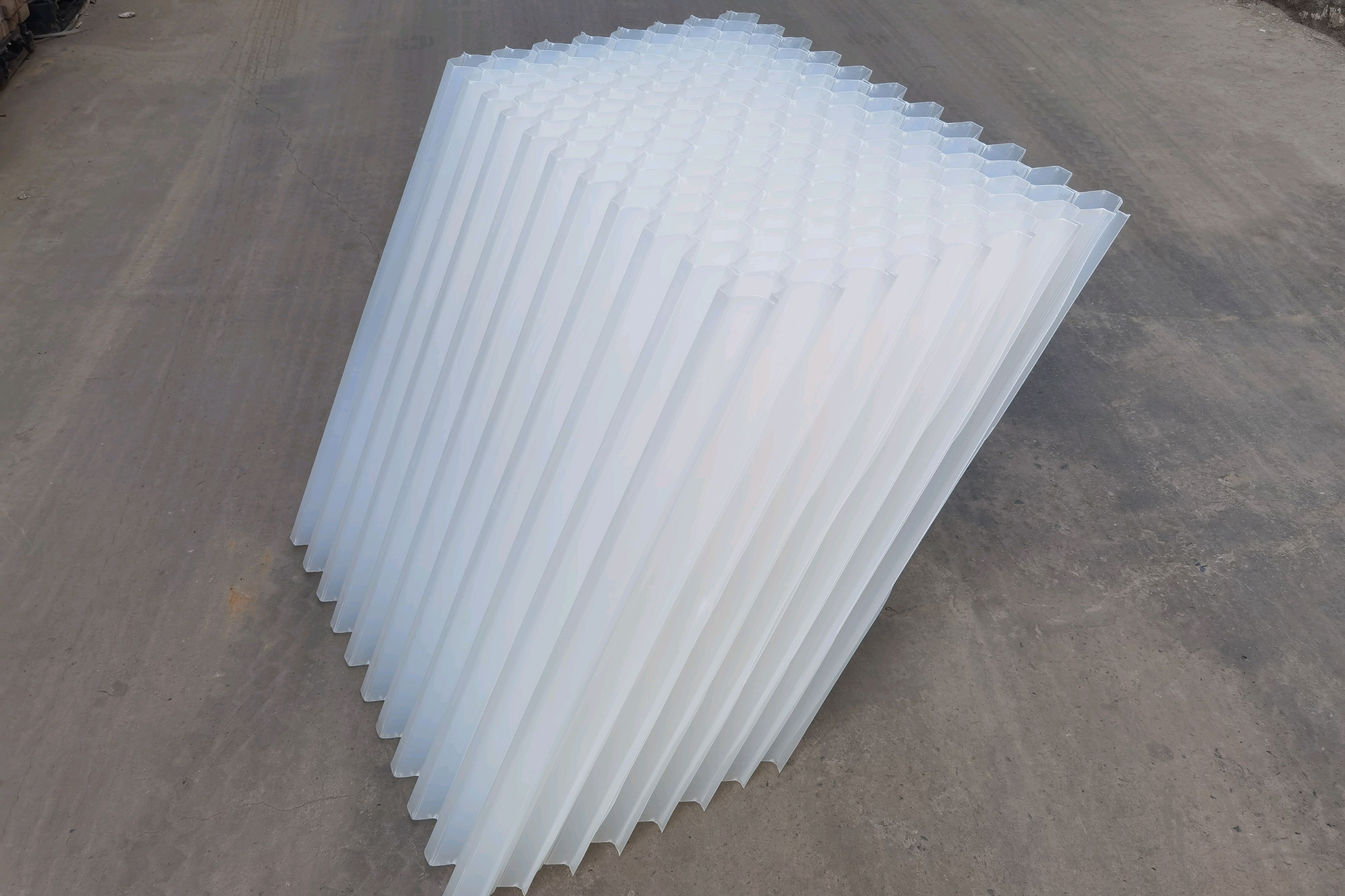 聚丙烯乙丙共聚级pp全新料蜂窝斜管填料