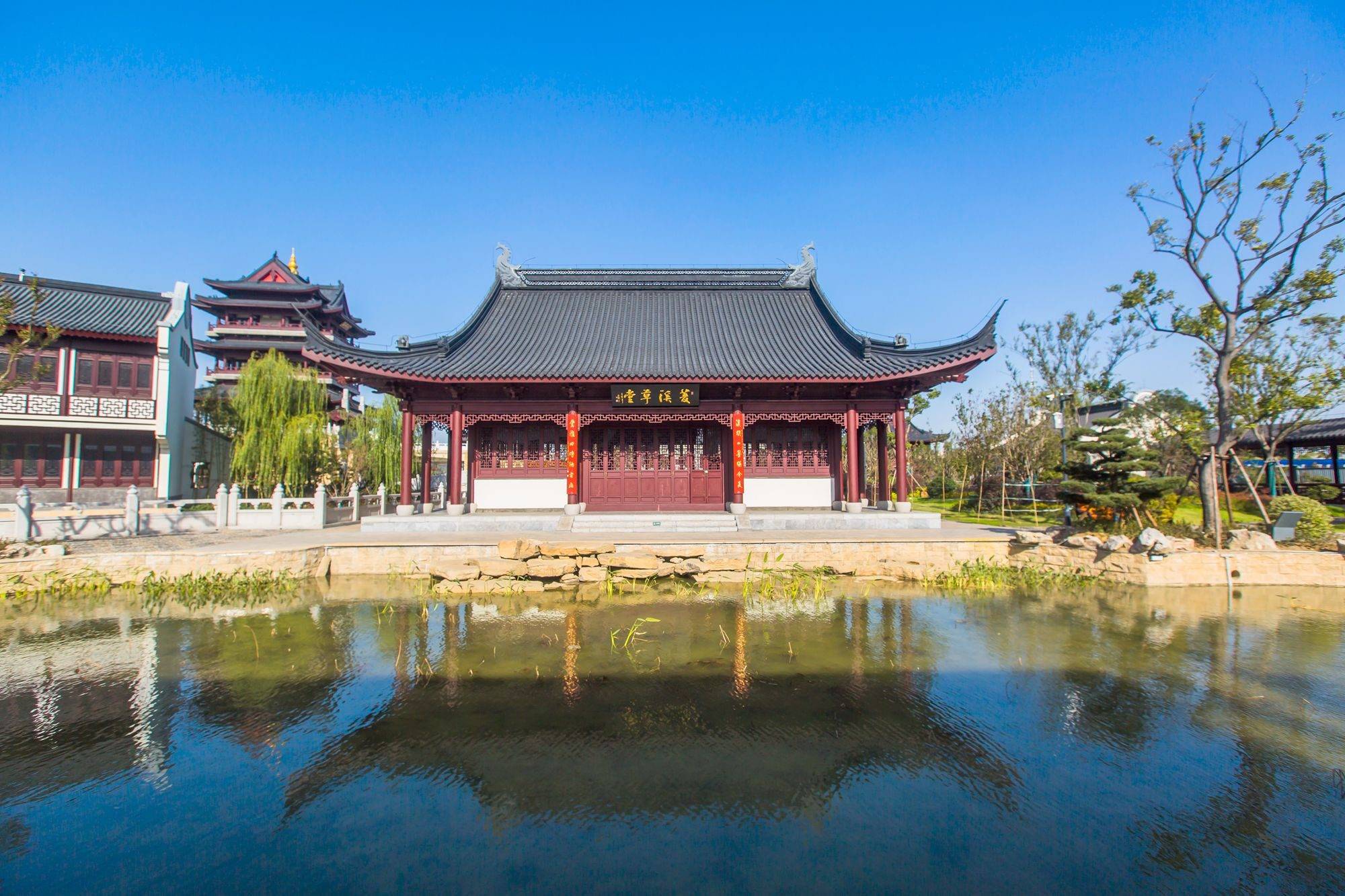 江苏常州有一座萃园,荟萃五座园林之美,成为一处新晋网红打卡地