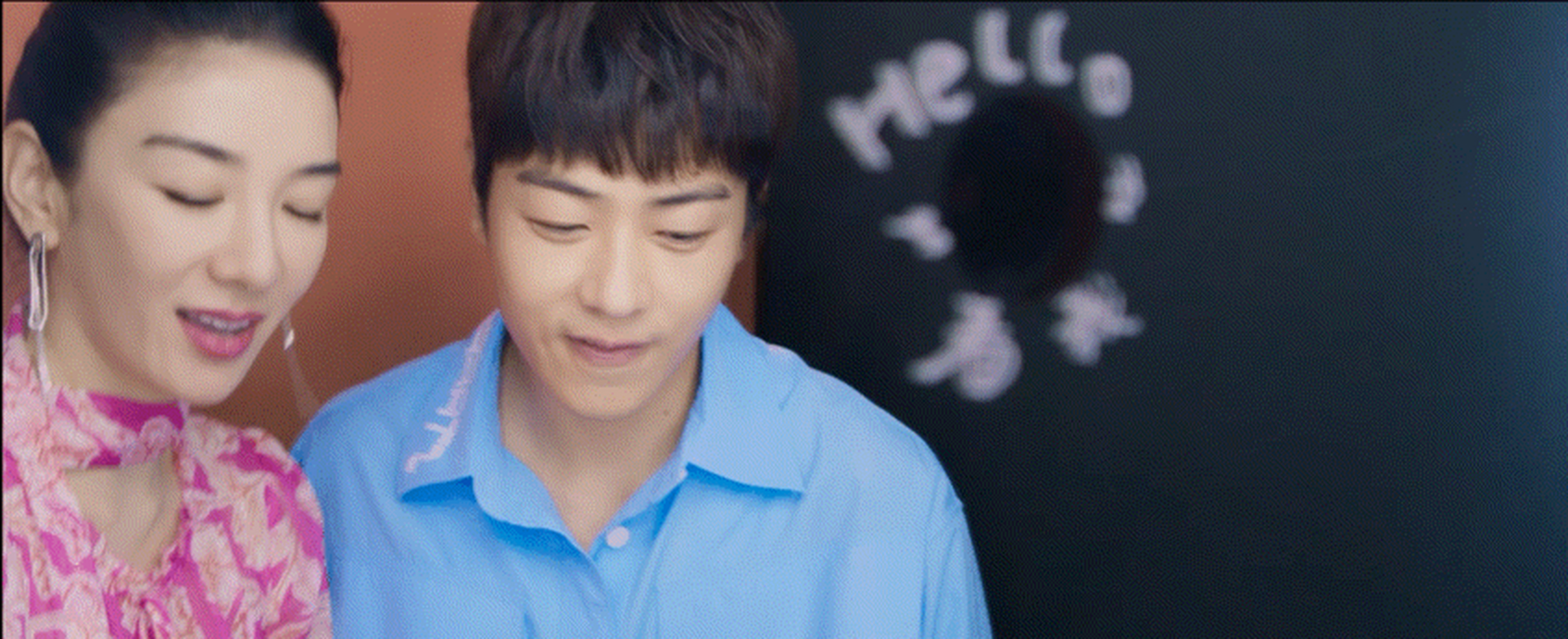 黄奕姐要吻赢 被《夏花》里仇总和张元奇约会给甜到了, 吃个冰淇淋也