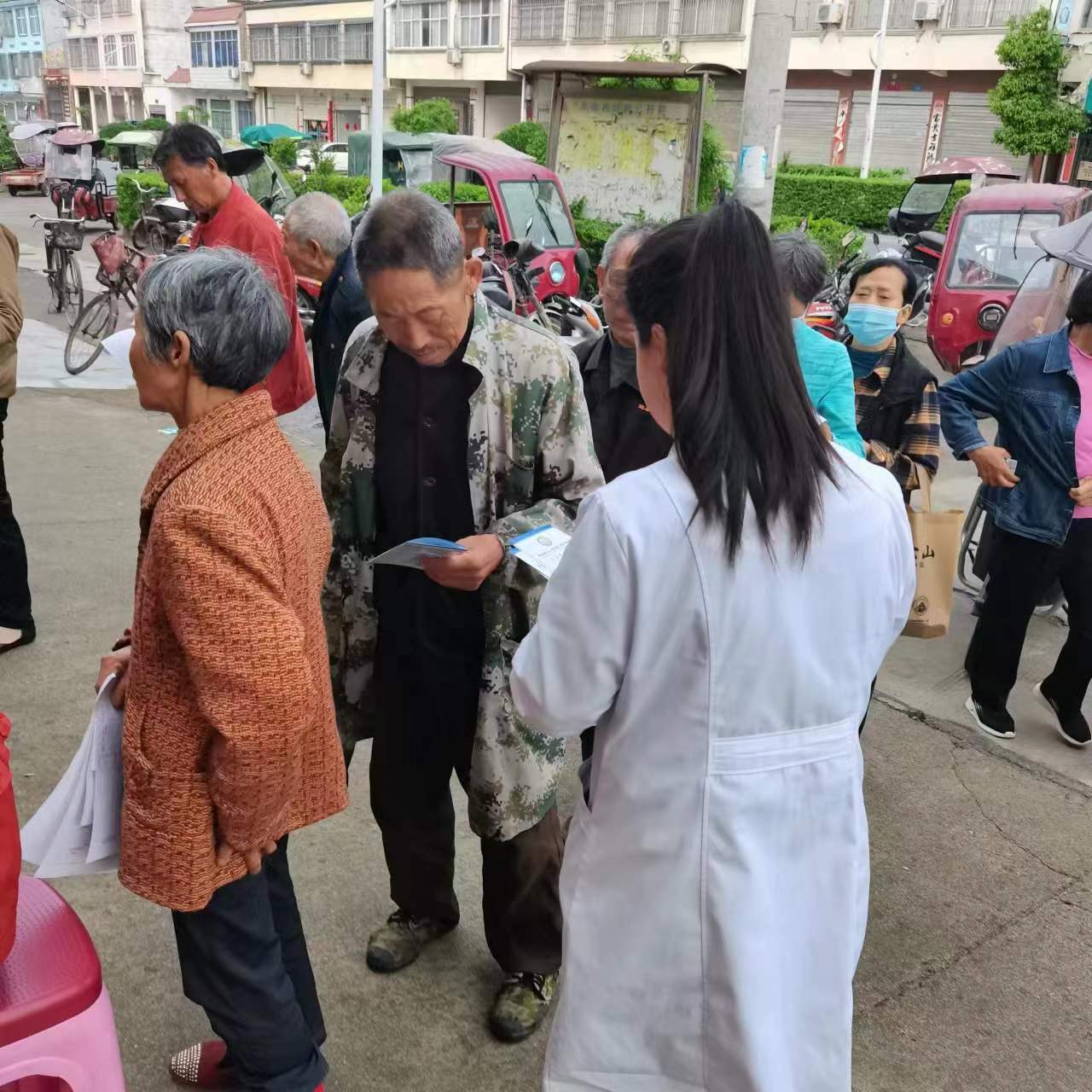 随县洪山医院扎实开展"全国疟疾日"宣教活动