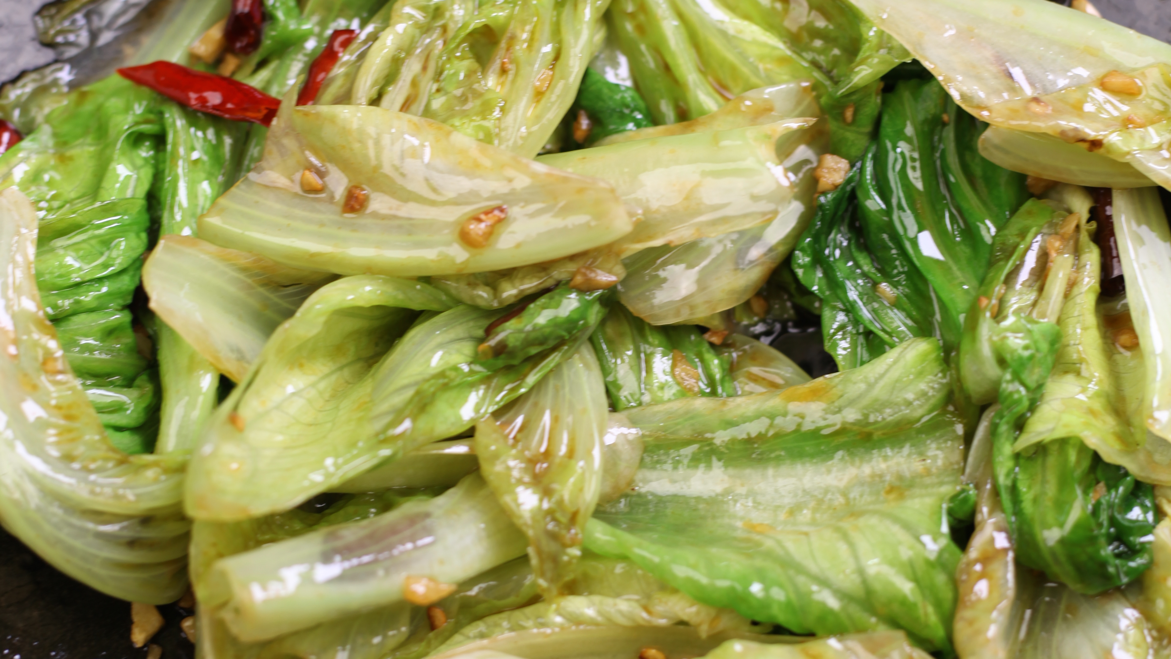 素炒生菜!清脆不油腻好吃,老人小孩都爱吃