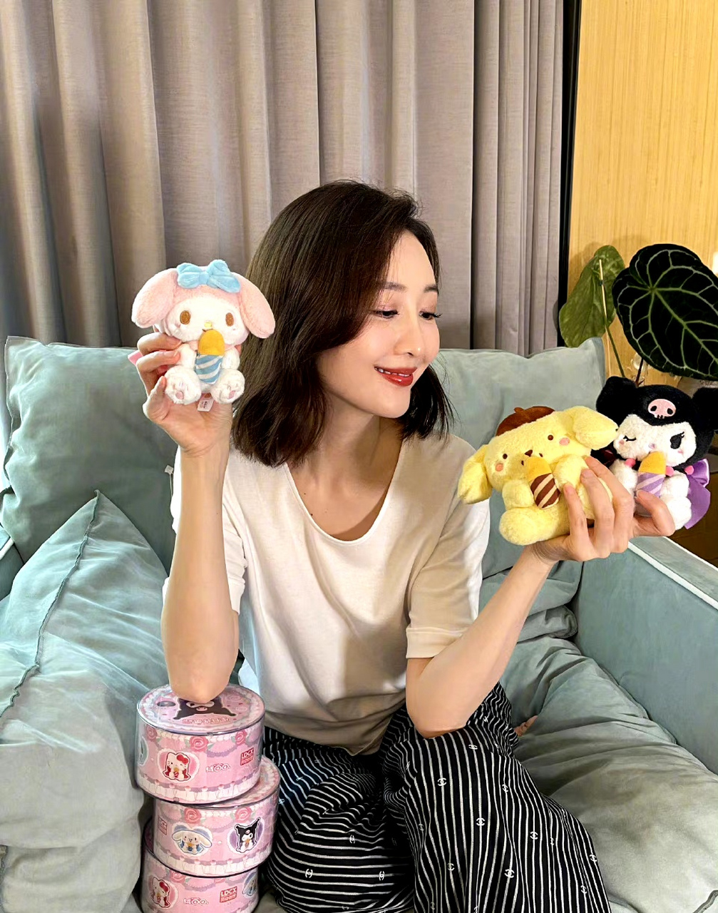 王鸥儿童节自拍