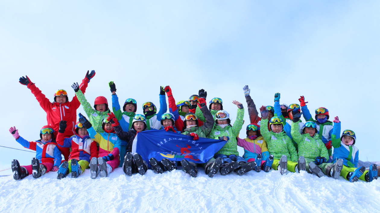 「上冰又上雪」張家口人自己的冰雪運動會上線了!