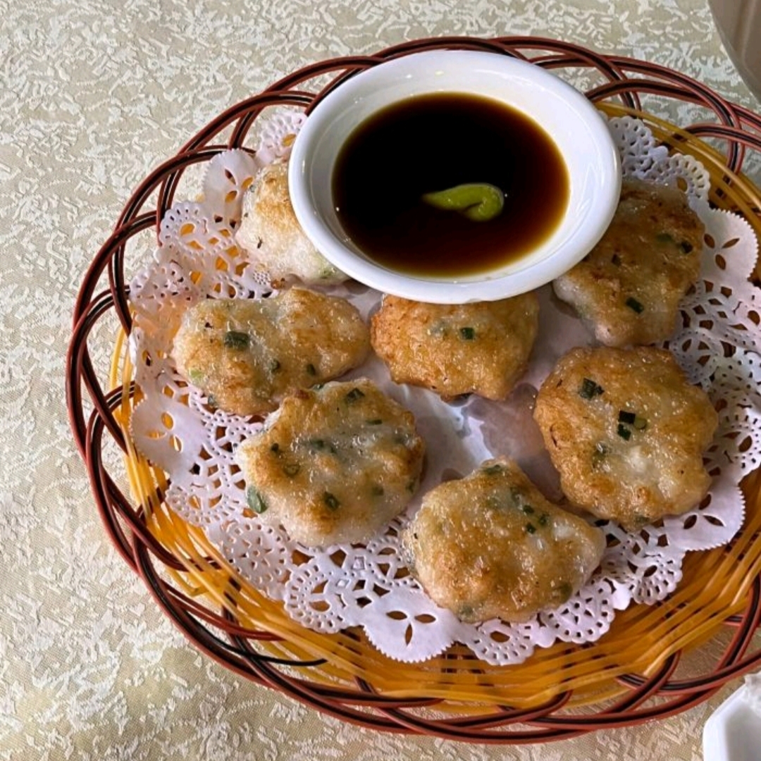 顺德容桂宵夜胜地鱼皮祥艇仔粥