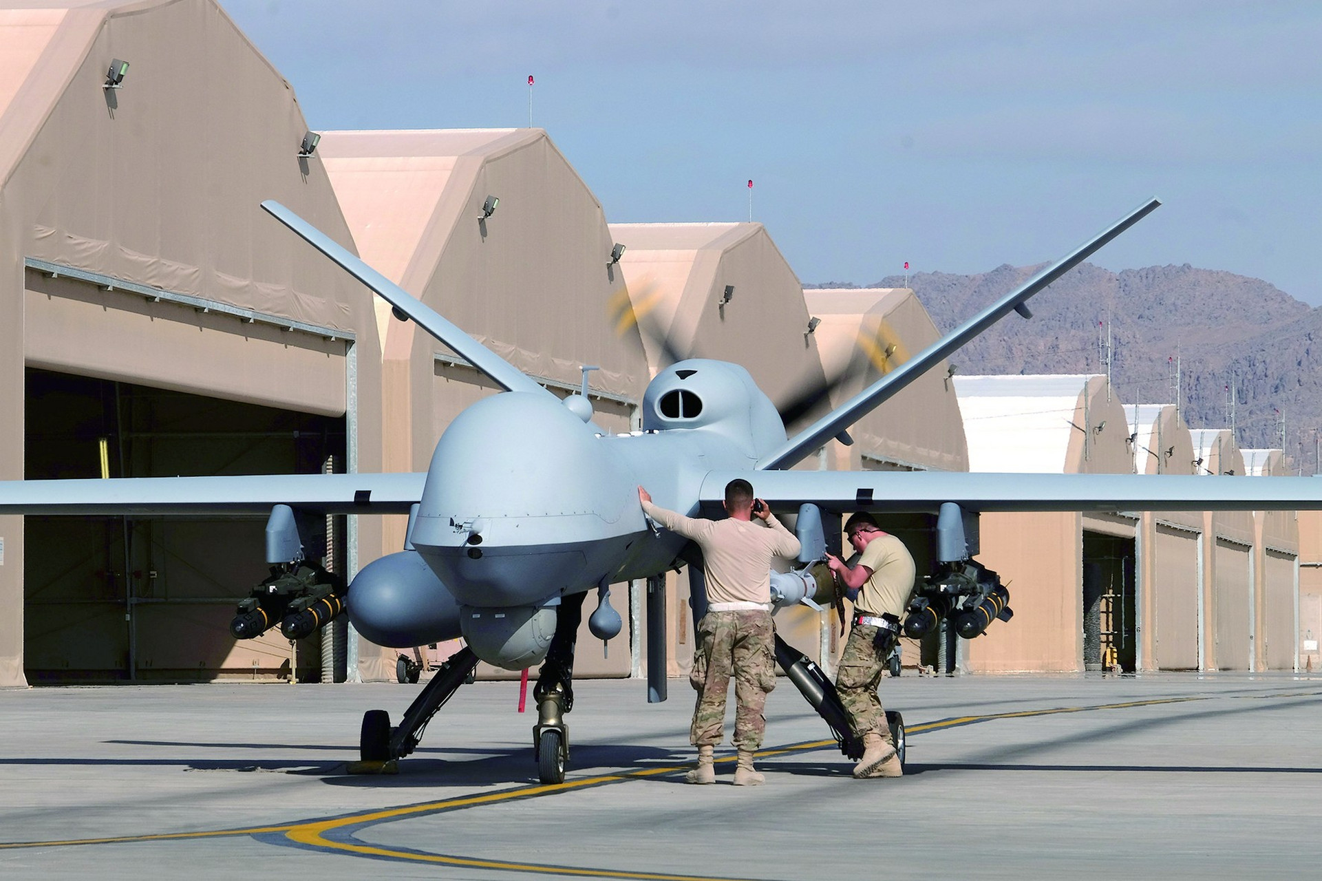 这家伙被俄罗斯打捞上来了一段时间了,这"捕食者"在黑海里能捕食到