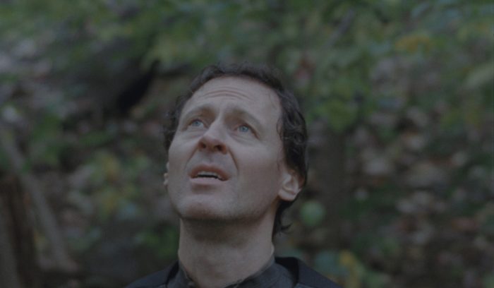 《似曾相识》的全部图片剧照