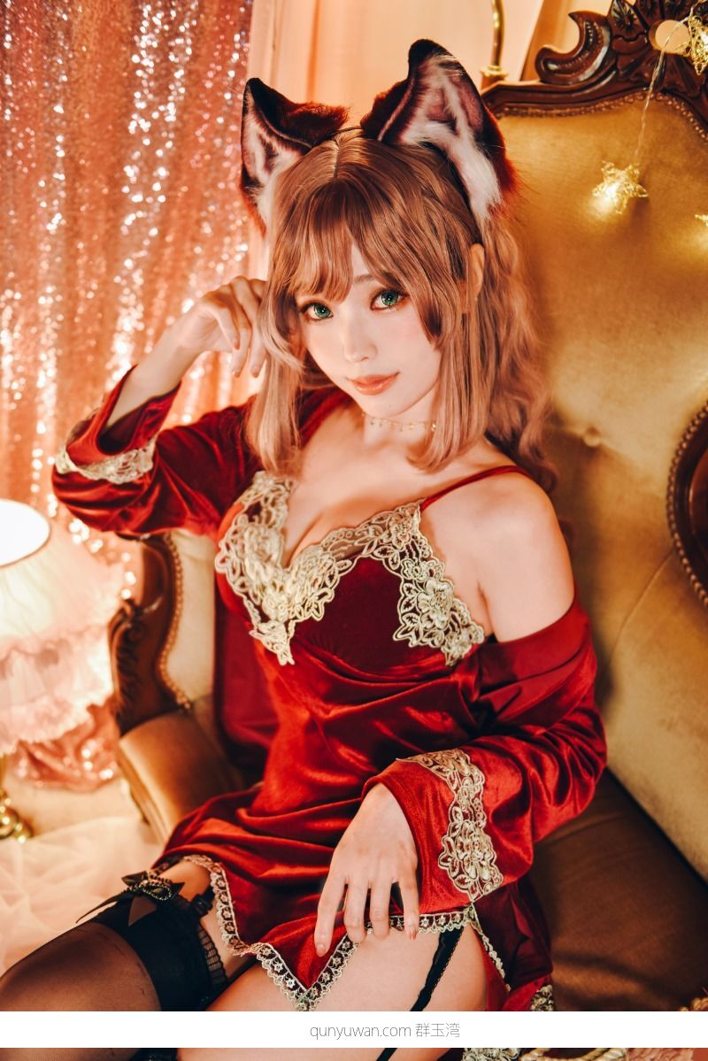 台湾Coser@ElyEE子 Sleepy Velvet [109P/400MB]