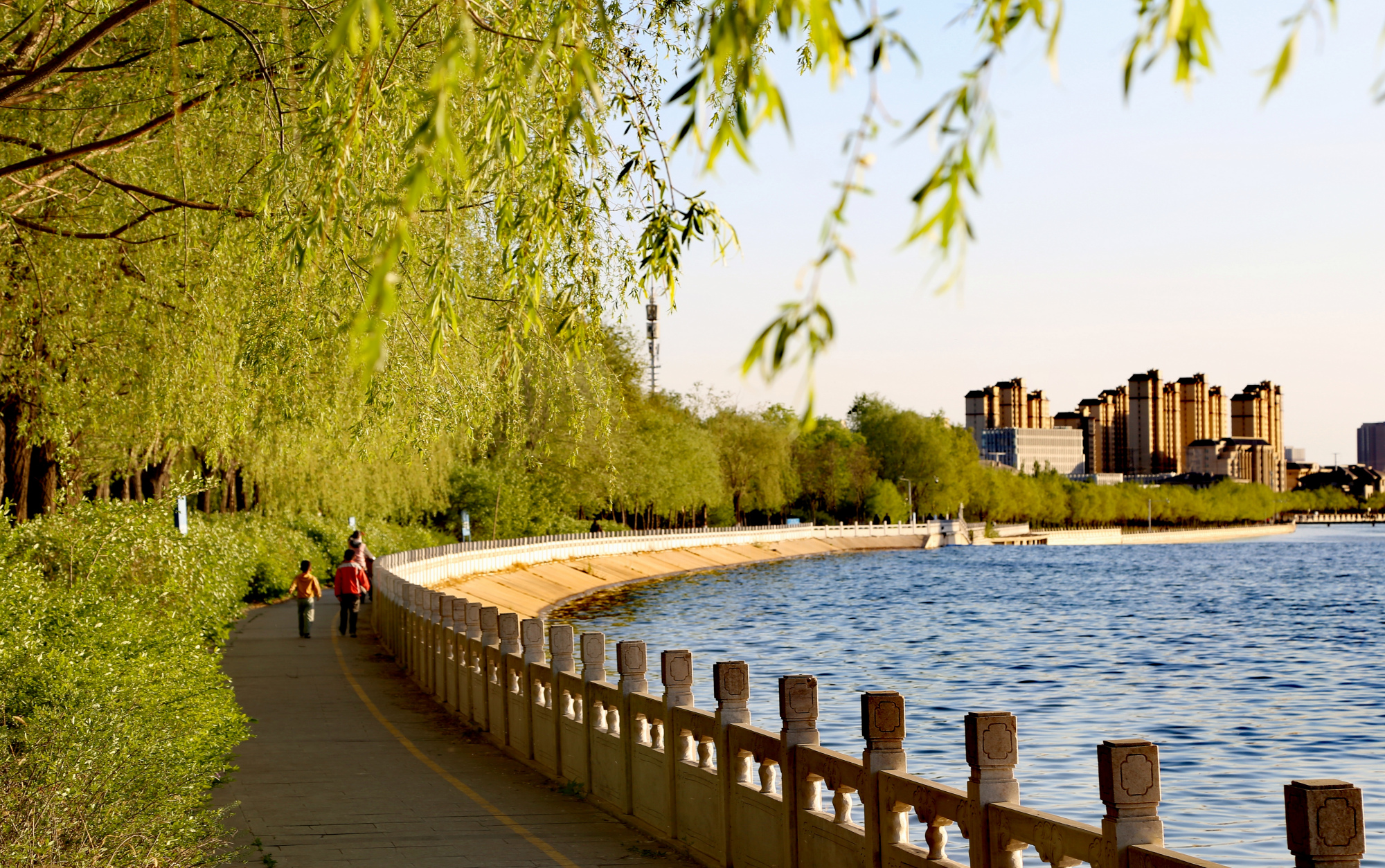 呼和浩特市东河赛罕区段美景