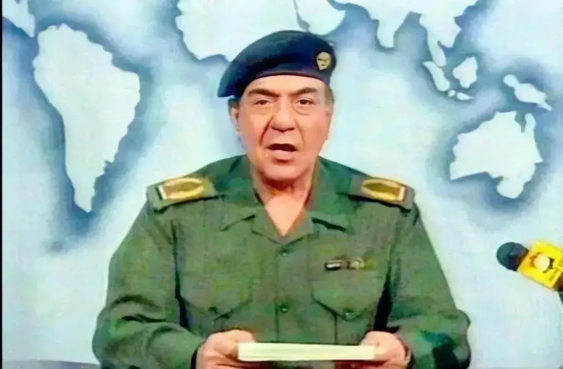 伊拉克战争爆发后,伊拉克新闻部长萨哈夫在电视台上表现出坚定的态度