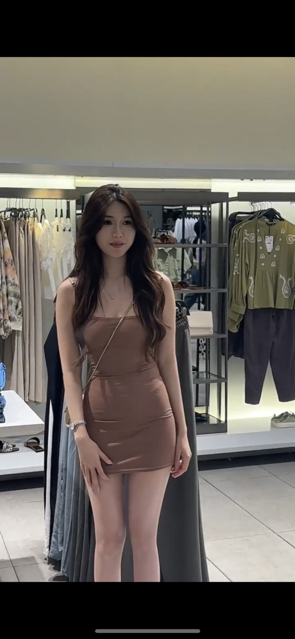 陪小妈逛街 #时尚穿搭# #性感好身材